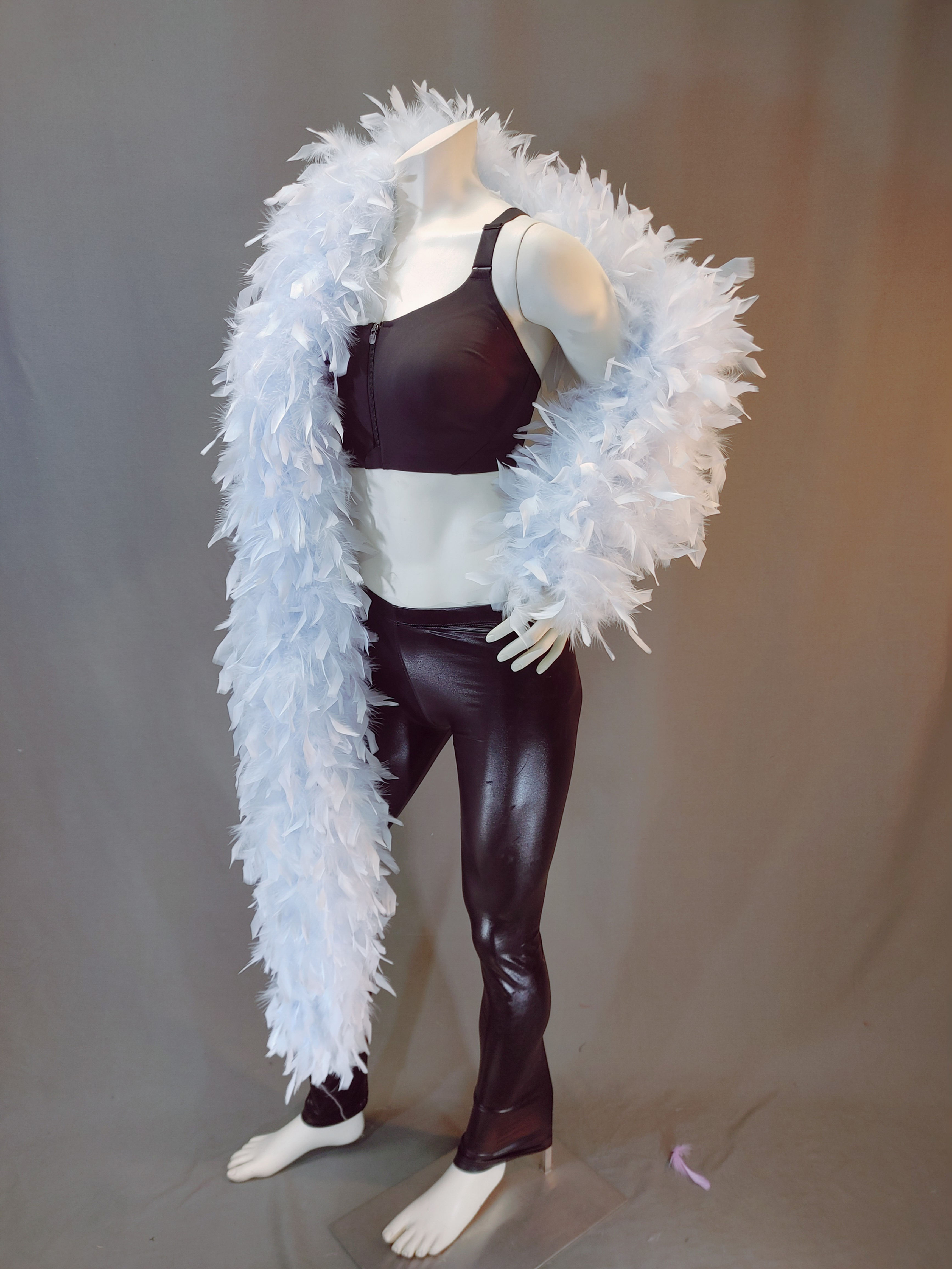 120 Gram Chandelle Boa - Light Blue