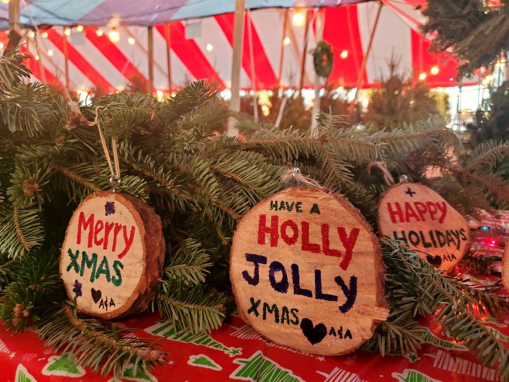 A&amp;A Week Four As Christmas Tree Lot Managers in South Florida