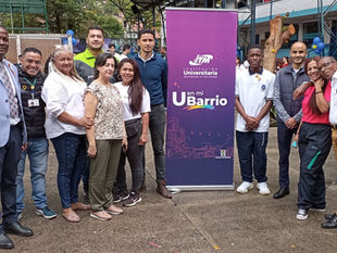 La I.E. Arzobispo Tulio Botero y el barrio Caunces Barrios de Jesús están de fiesta