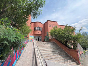 La Casa de la Cultura Ávila es un espacio clave para la transformación cultural y social en la Comuna 9