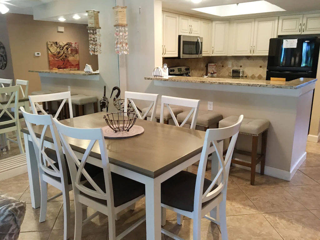 Dining Room with seating for six