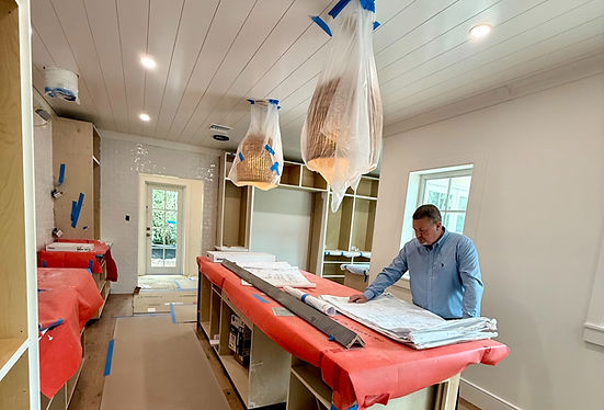 Pat Kitchen_edited.jpg