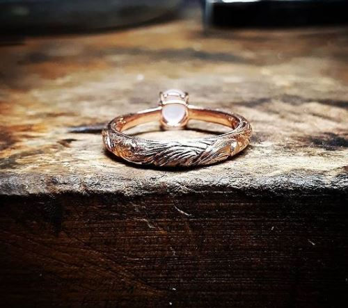 Thumbnail: Rose Quartz Motif Ring
