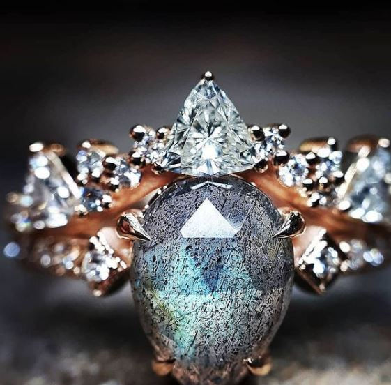 Thumbnail: Crown Ring Diamond and Labladorite