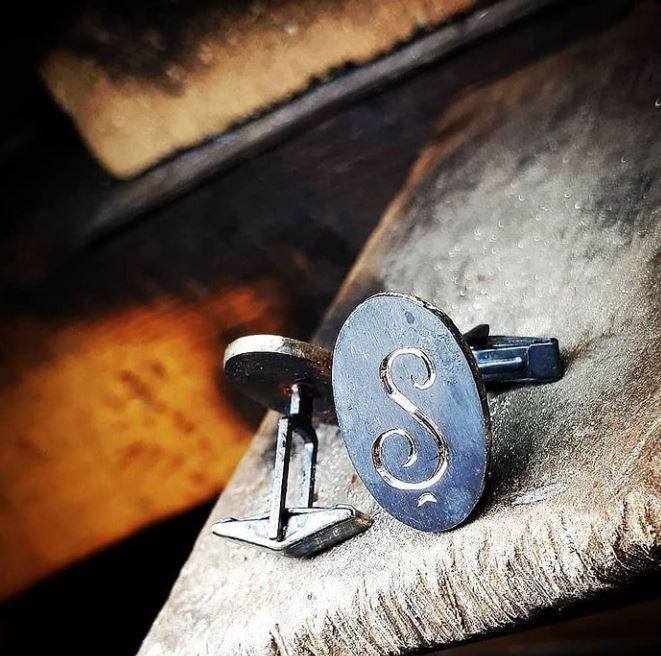 Thumbnail: Silver Oxide Gold Melted Cufflinks