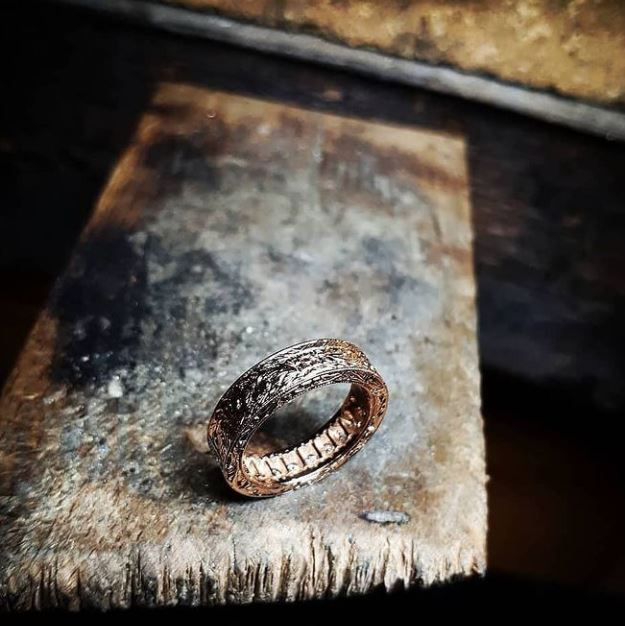 Thumbnail: Half Turn Motif Diamond Ring