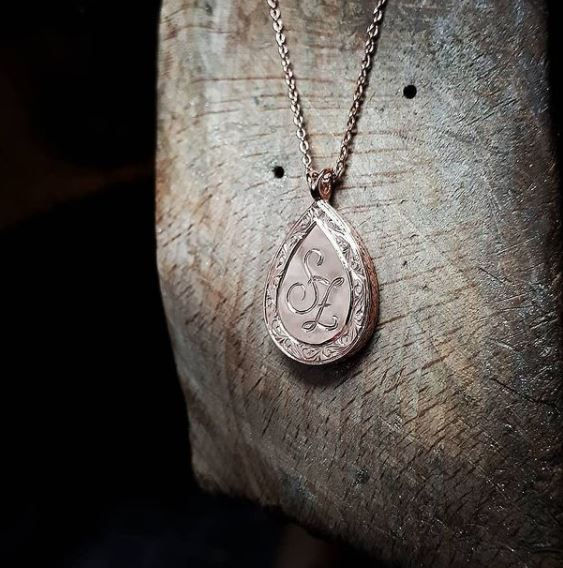 Thumbnail: Champagne Diamond Diamond Necklace Personalized