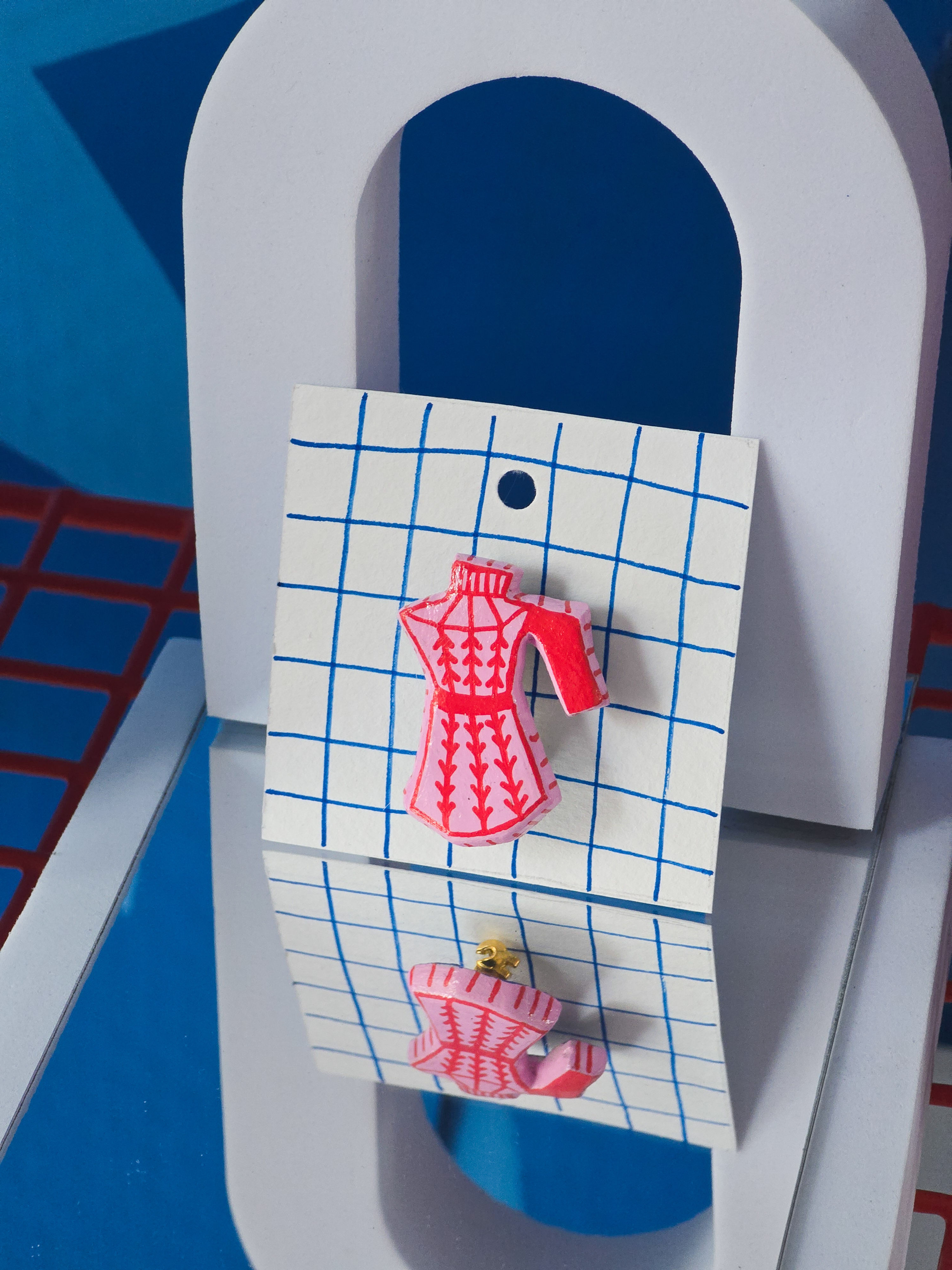 Pink Italian cafetera pin