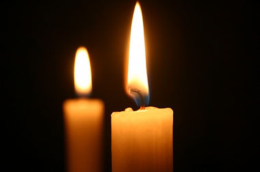 Shabbat-Candles-640x425.jpg
