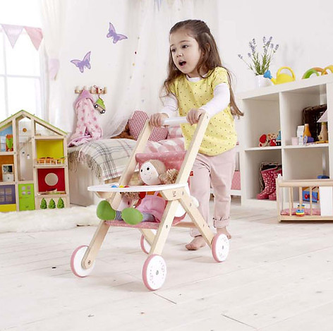 Des jouets de 0 à 9 ans Hape, Auzou