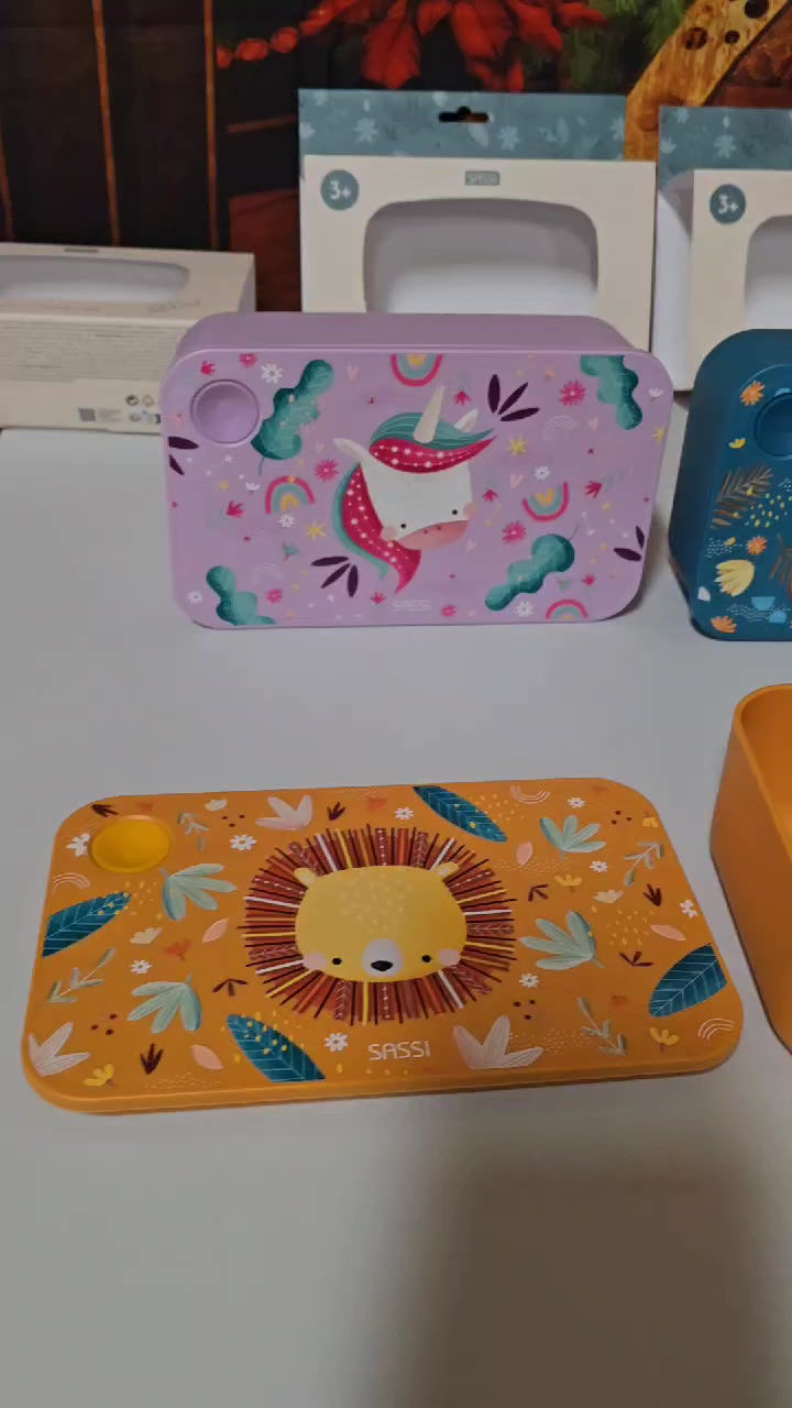 Miniature : Boîte à goûter en plastique recyclé - Chompy le lion