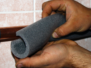 how to prevent frozen pipes