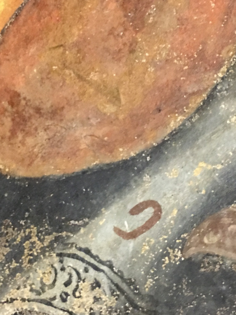 La letra B equivale al número 2 en la vestimenta de un patriarca en el gran fresco de la Coronación de la Virgen. ©Amine Iskandar