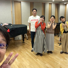 公演の翌日は…