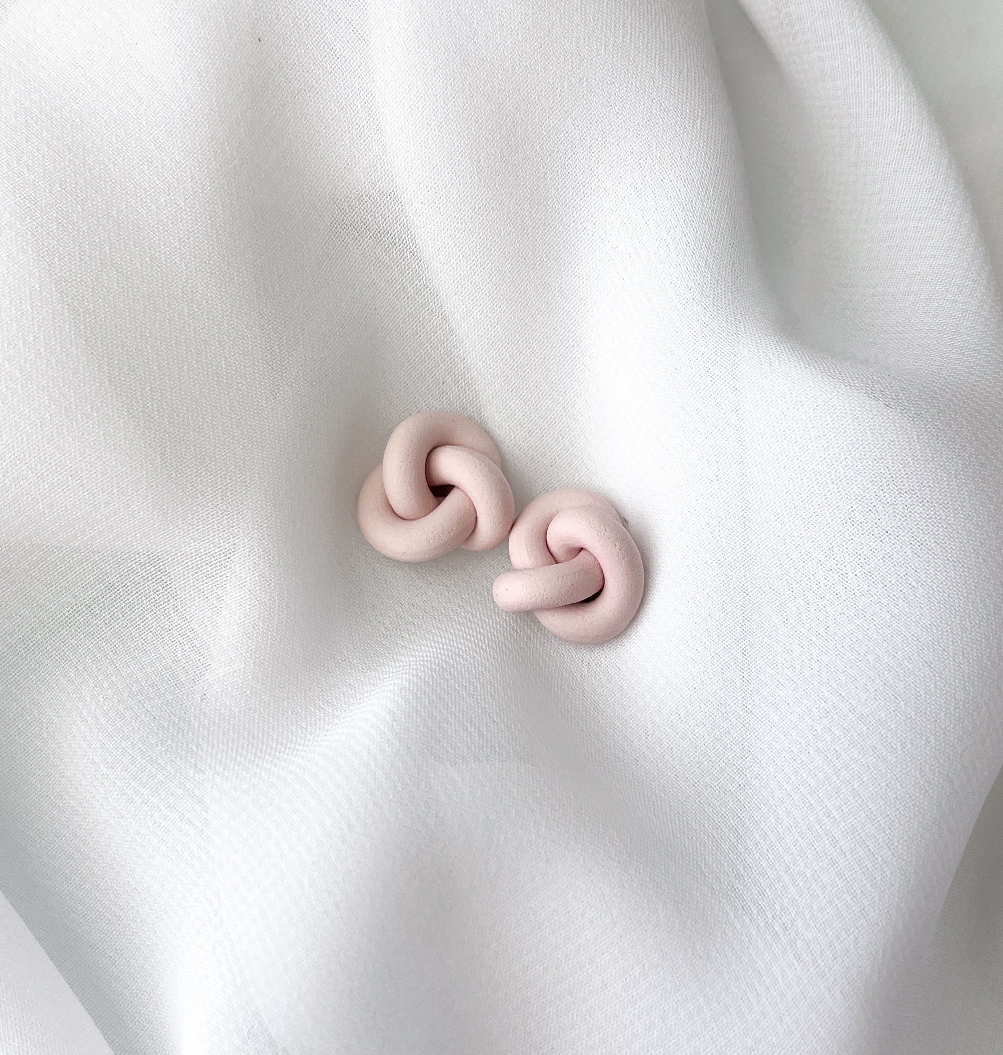 Pink Pastel Knots