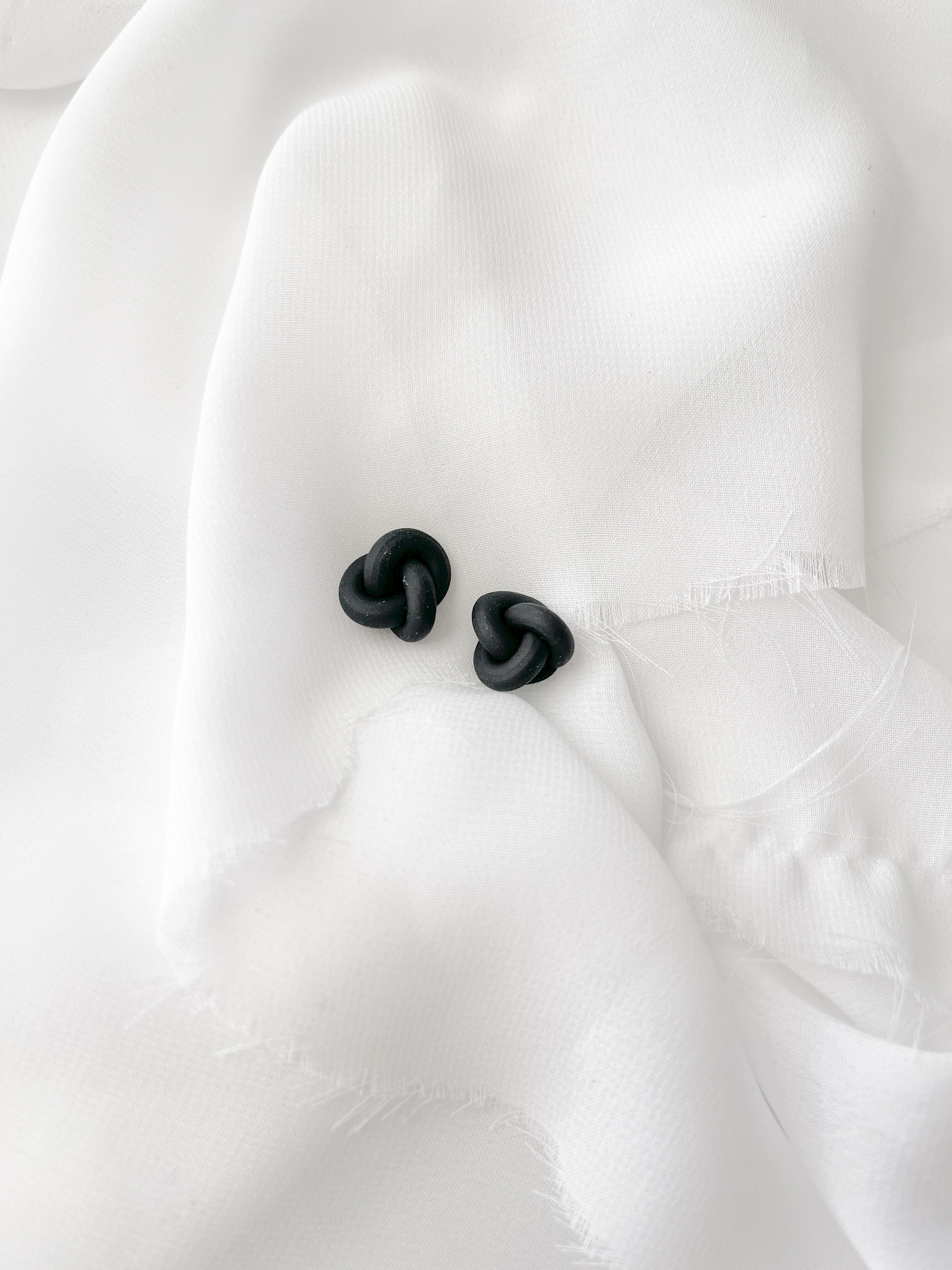 Black Knots