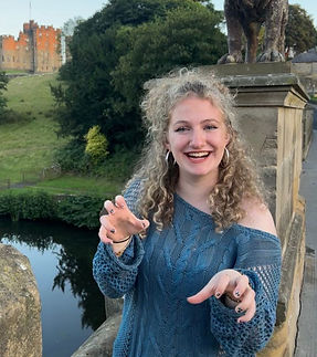 HOLLY POST_edited.jpg