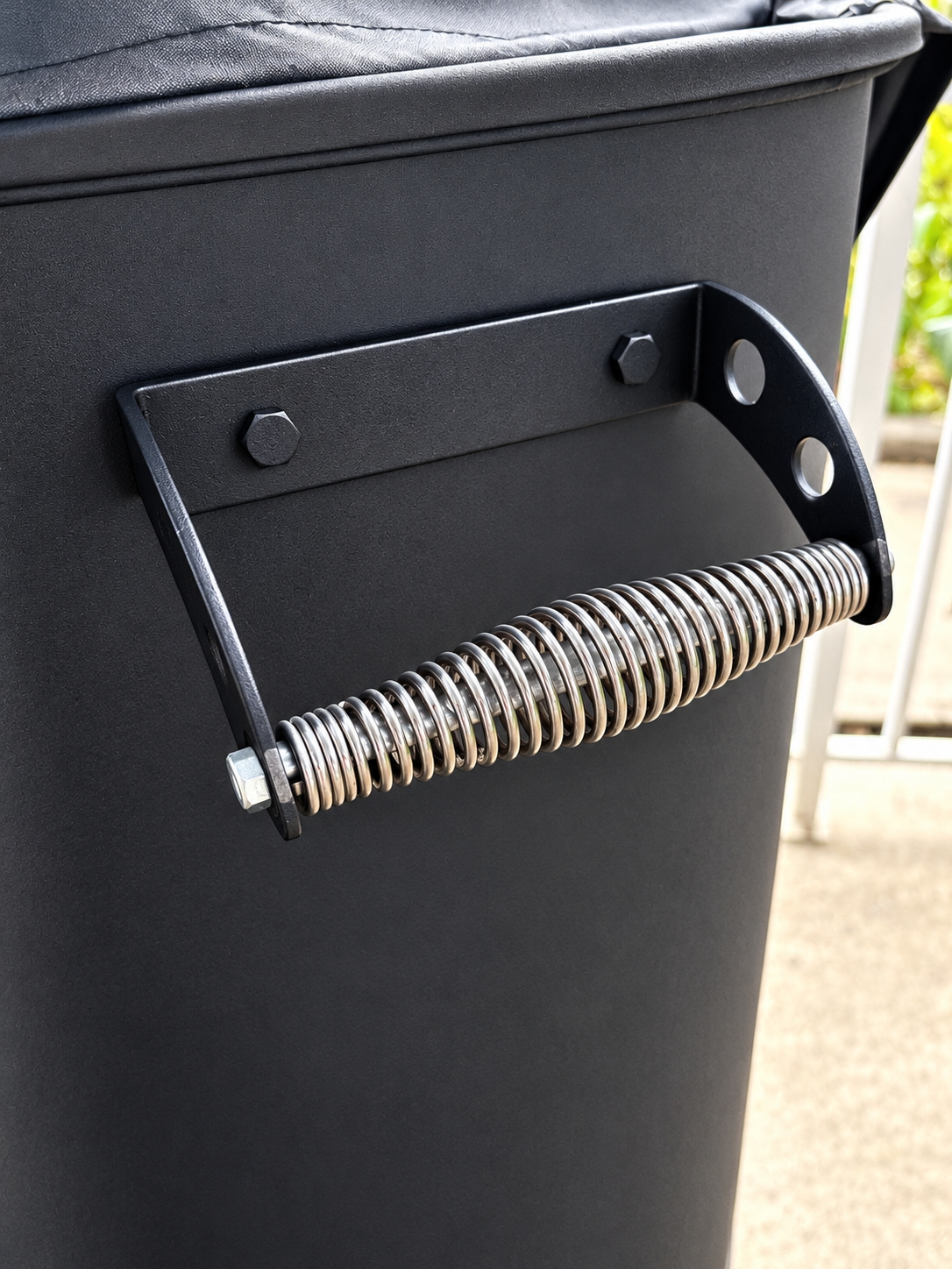 Stainless Steel Spring Handles 5.5"