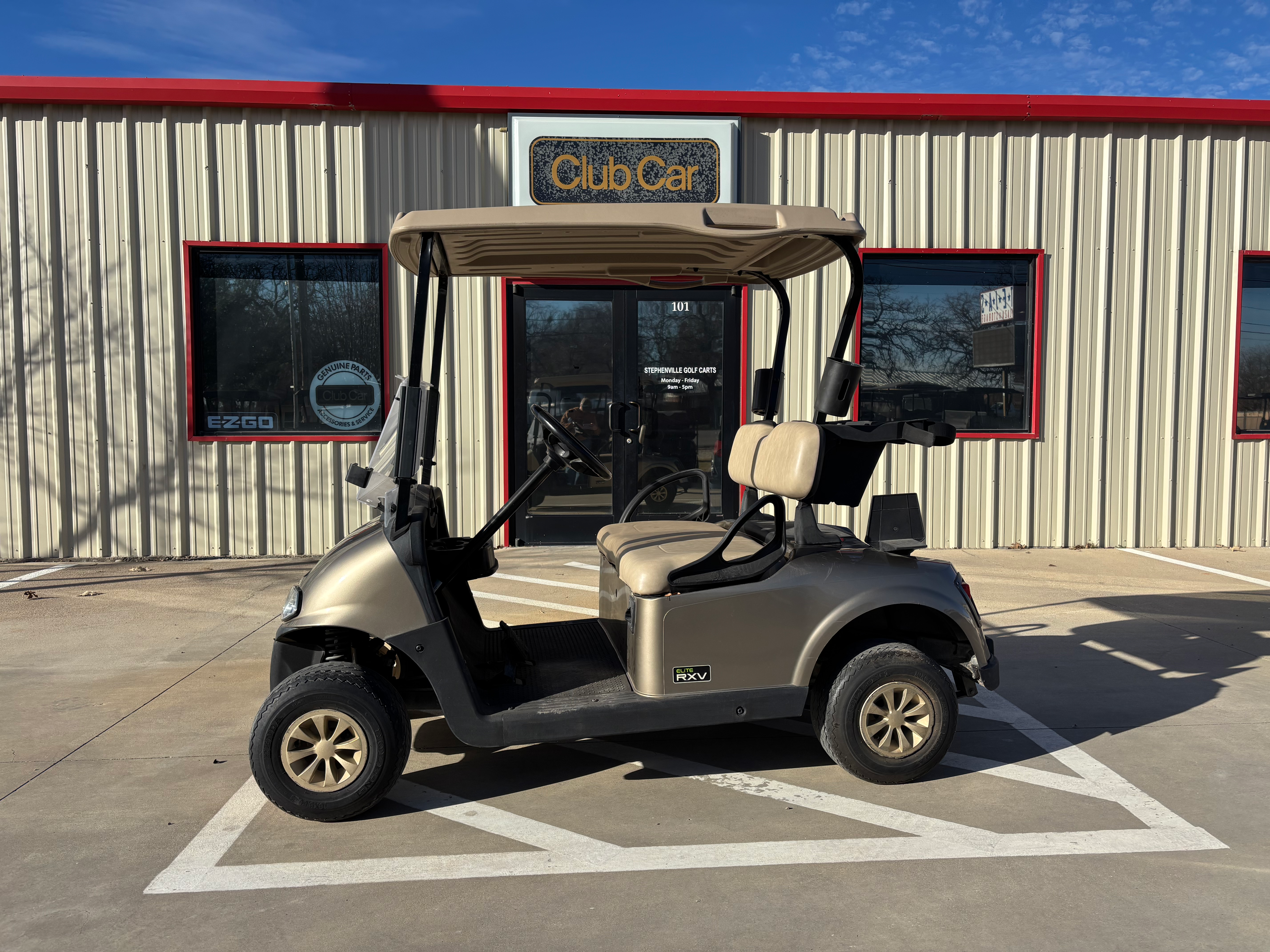 2020 EZGO RXV LITHIUM GOLF CART $3,995