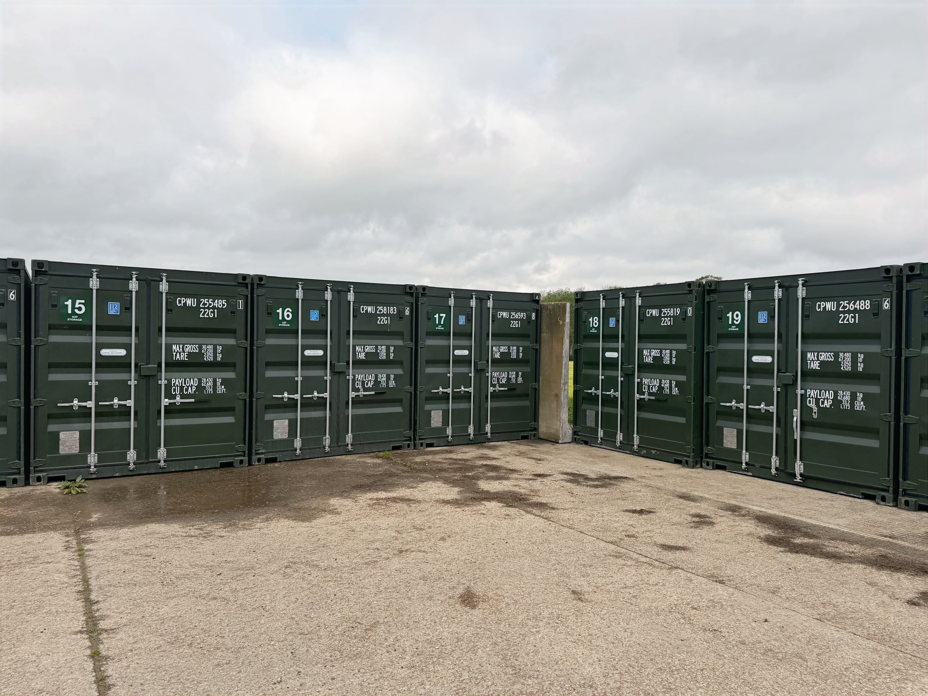 A37 Storage Ground Level Container Units