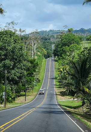 Renting+a+Car+in+Costa+Rica+Open+Road.jp