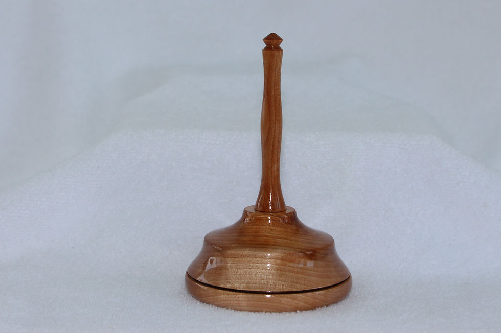 Miniature : Support à bagues - Merisier -( Vendu sans les bagues)