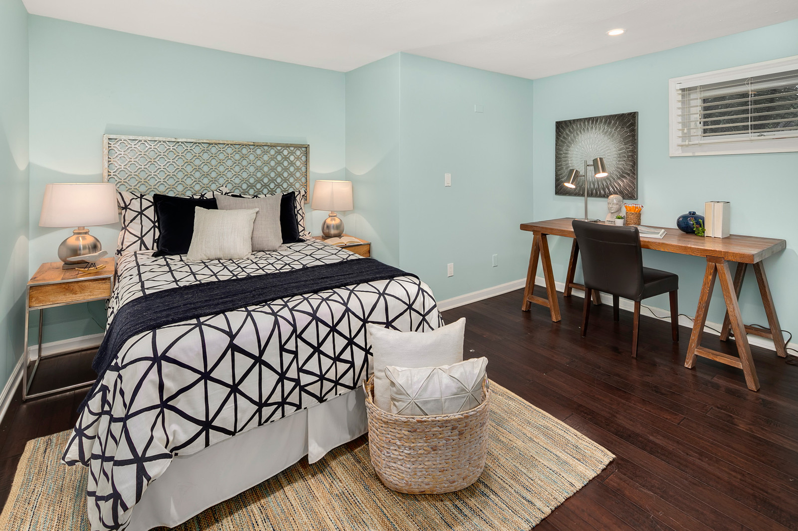 Non Conforming 5th Bedroom