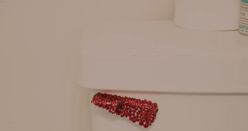 DECORATING 3.gif