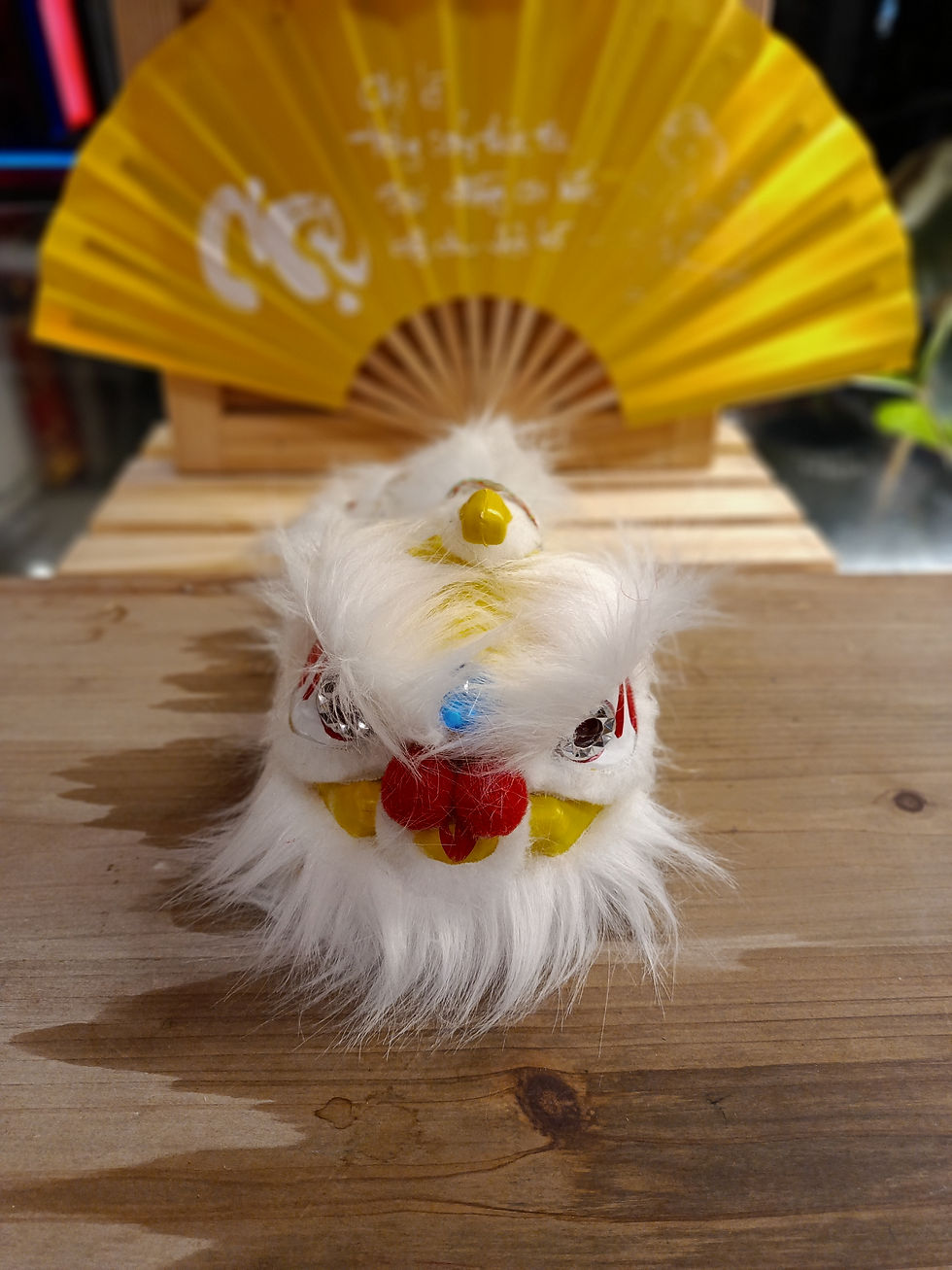 Thumbnail: Lion Dragon Puppet