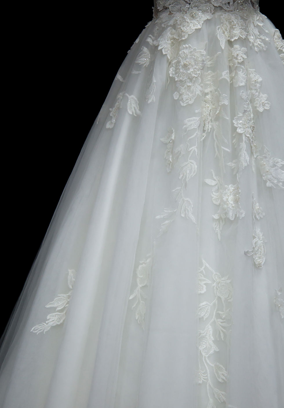 Thumbnail: Hand Made Wedding Dress Delilah - A Line Bare Back | Size 6-8