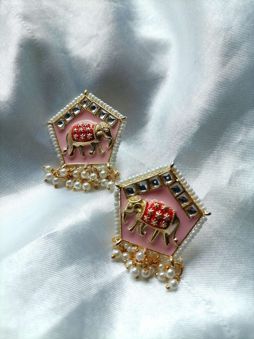 Thumbnail: Elephant Studs
