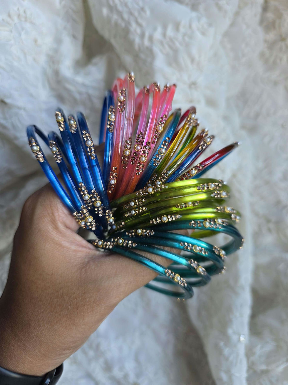 Thumbnail: Pearlina Glass bangle