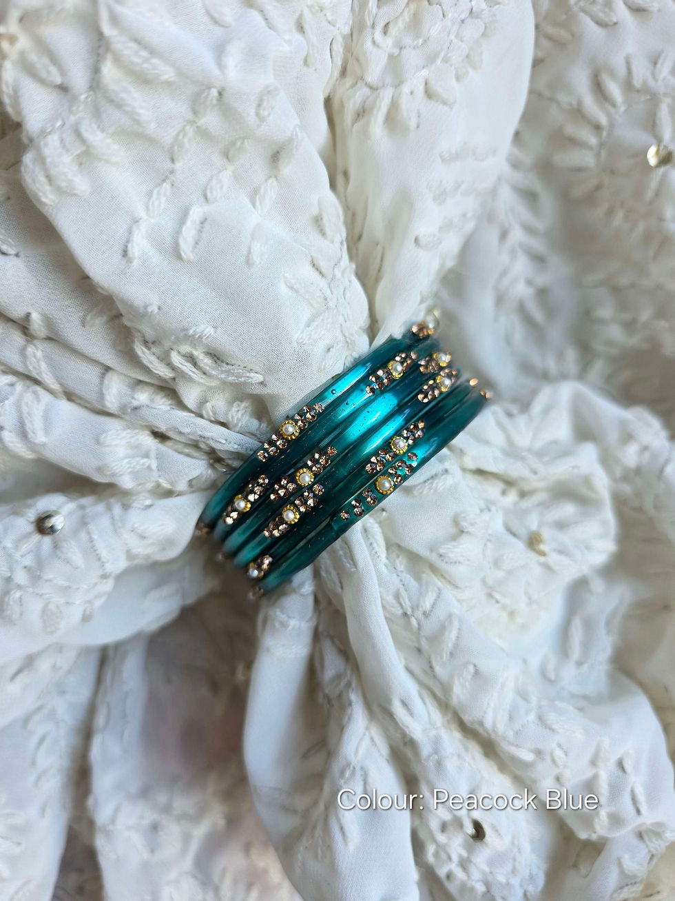 Thumbnail: Pearlina Glass bangle
