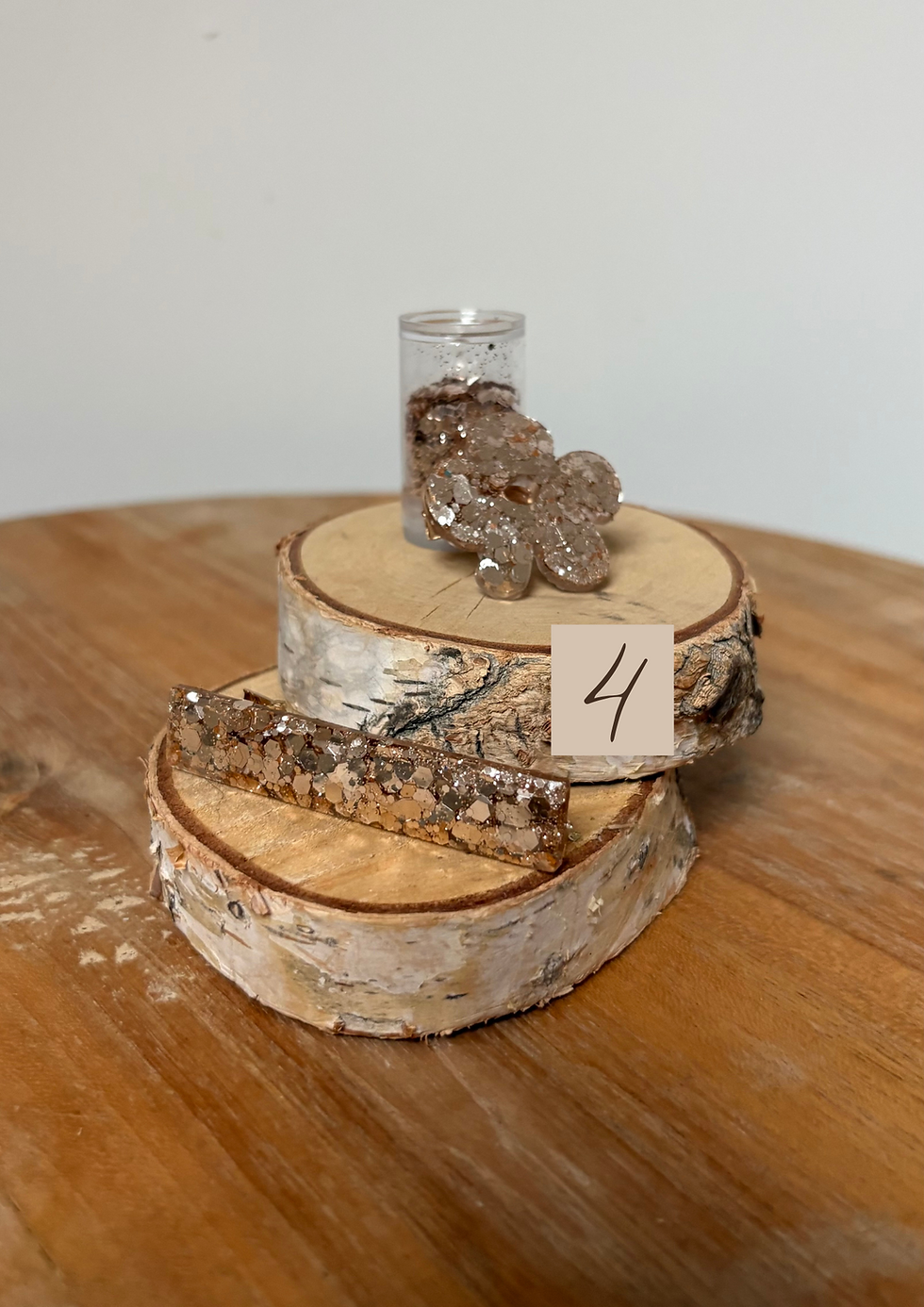 Miniature : Pinces en résine pailletées
