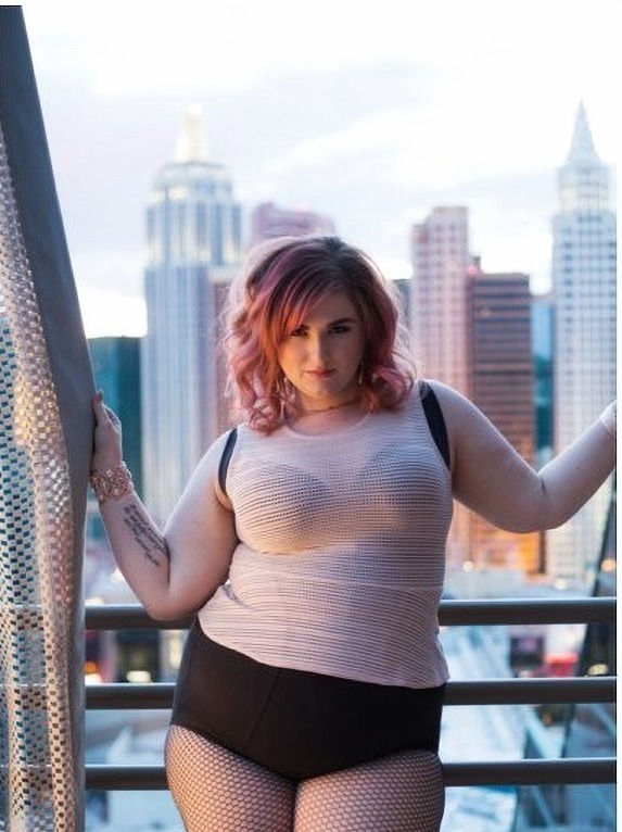 Boudoir, plus size, curvy, sexy