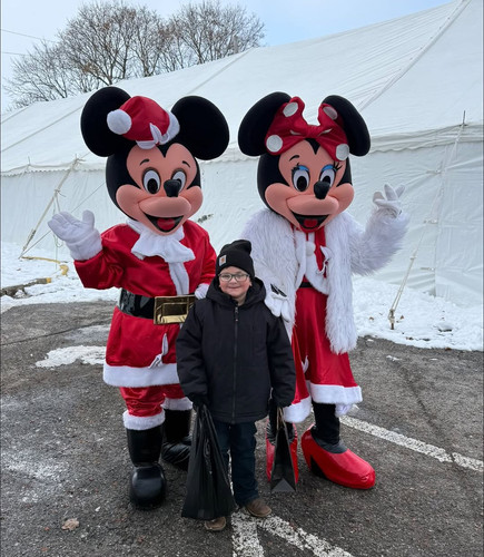 Christmas Mickey & Minnie Mouse Rentals Columbus Ohio | Mickey
