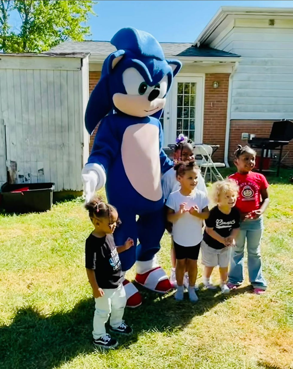 Thumbnail: Rent a sonic character for a birthday party in Canal Winchester, Ohio. Rent a party character in Lancaster, Ohio, Dayton, OH