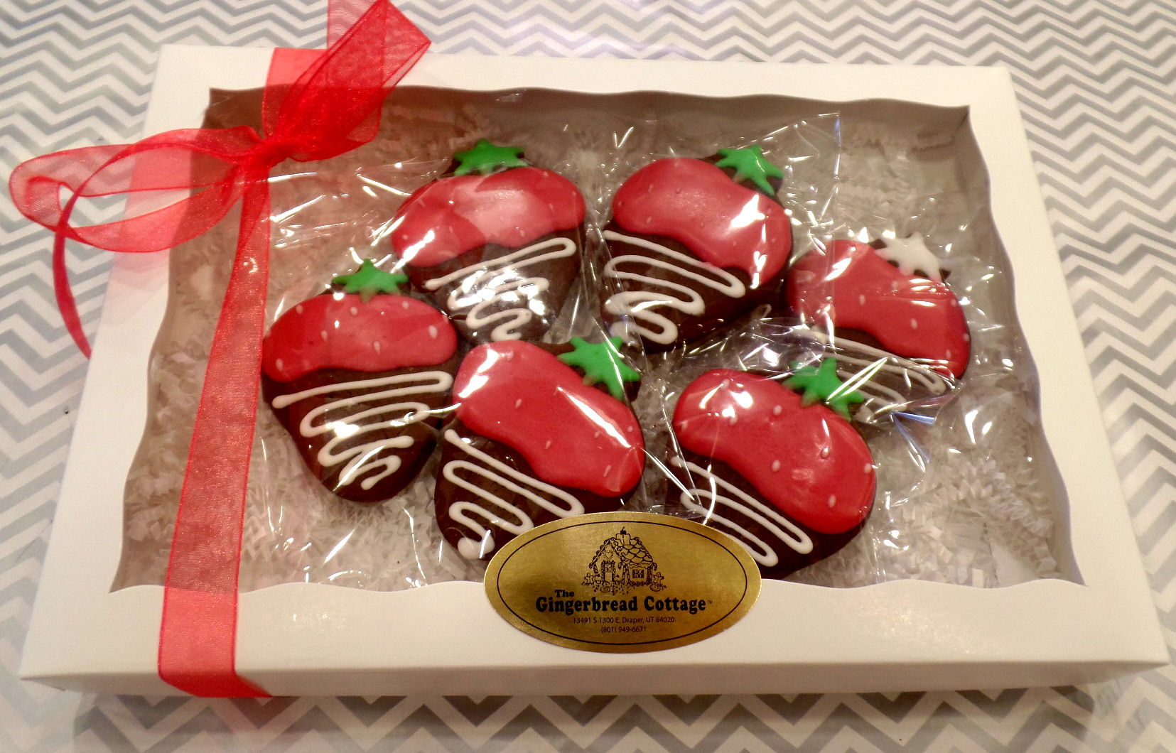 Strawberry Cookies 2 1/2" ~ Half Dozen