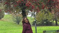 Danzaterapeuta invita al movimento per raggiungere il benessere psicofisico ed emotivo