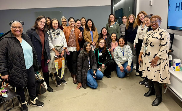 Big Group shot at the end of Shelly event 3-23-26.jpeg