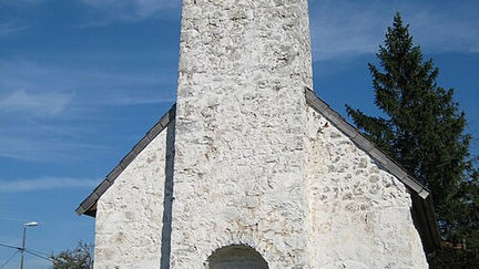 KAPELA SV. FABIJANA I SEBASTIJANA U BRINJU
