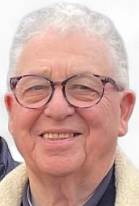 Noel O_edited_edited.jpg