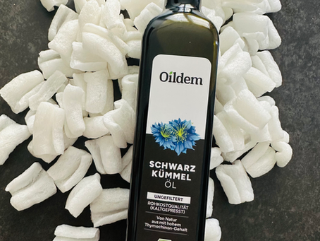 Schwarzkümmelöl – das stärkste Naturöl für deine Gesundheit.
Kaltgepresst, ungefiltert & bio – direkt von oildem