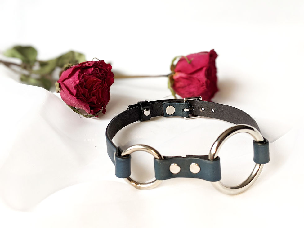 Thumbnail: Double Ring Choker