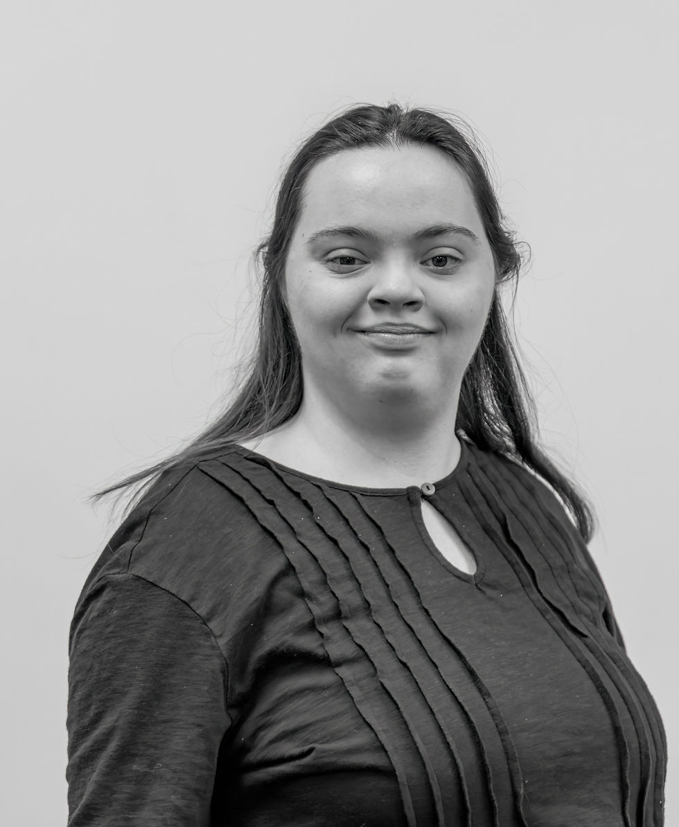 Cast Spotlight: Meredith Archer and Emily Rousseau