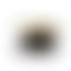 Unlock the Power of Multi-Dimensional Hydration with JAFRA ROYAL Defy 4D Defining Hydrator