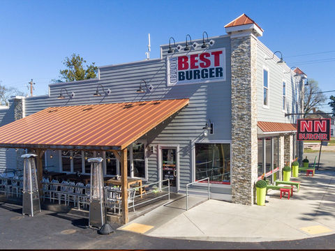 Best Burger restaurant exterior with patio