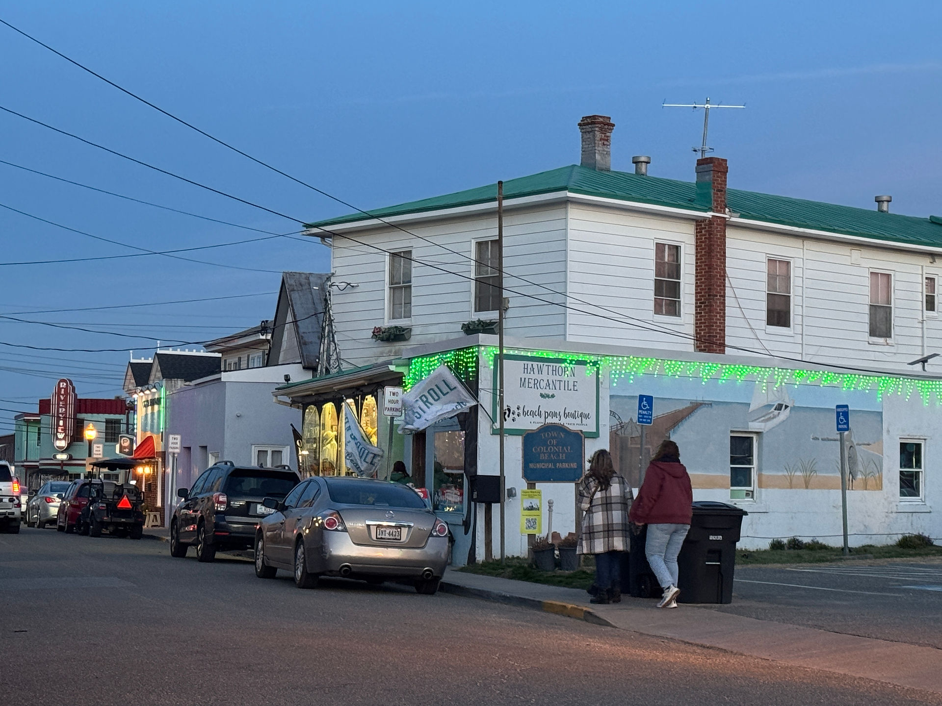JD's Pizza small business at dusk