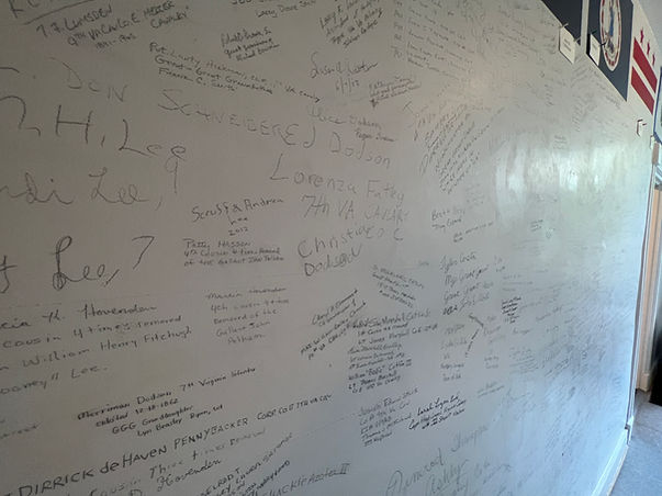 graffiti house signatures