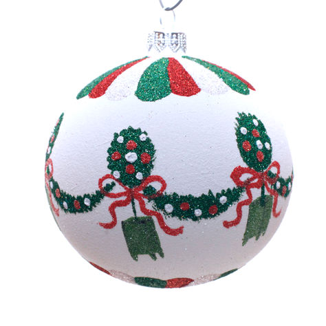2415 - Festive Topiary from the Thomas Glenn High Design Collection